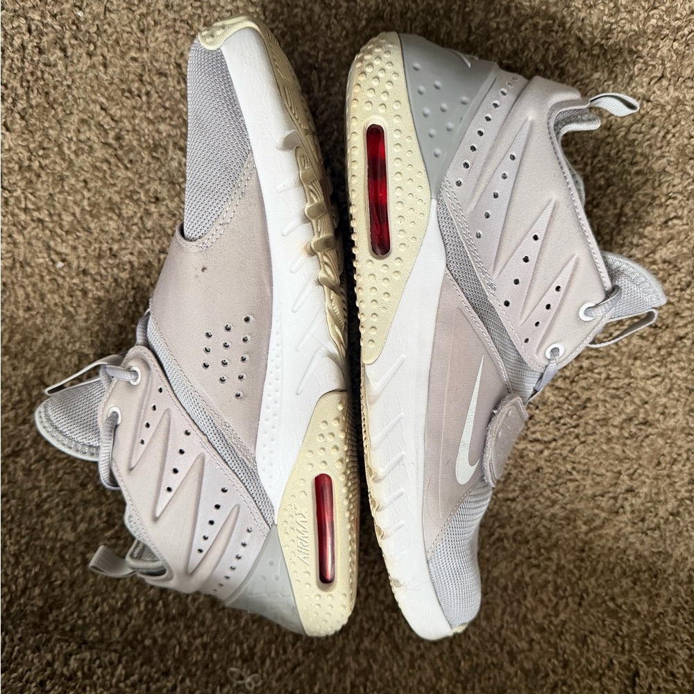 Nike Air Max Trainer 1 Grey Men's Shoes Size 9.5 US AO0835-006 - Picture 6 of 8
